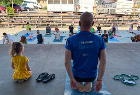 Интервю с Драгомир Марковски: „Да научиш децата не само да плуват, а да обичат водата“