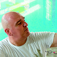 Михаил Попов